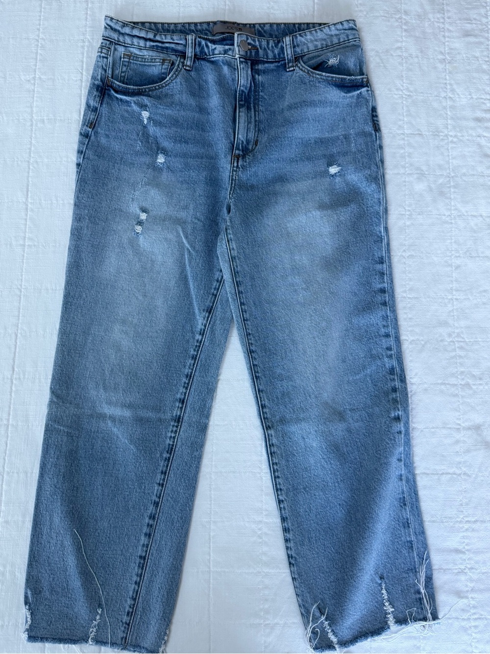 Joe’s Jeans, cropped, straight leg distressed, Size 31